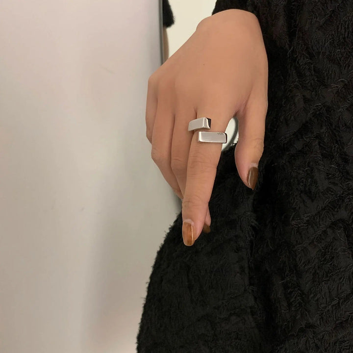 Geometric Rectangle Ring-Cargo Chic